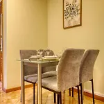 Апартаменты Valley Nest, A In Madeira Tabua (Madeira)