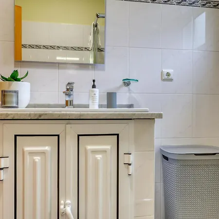 Apartamento Valley Nest, A In Madeira Tabua (Madeira)